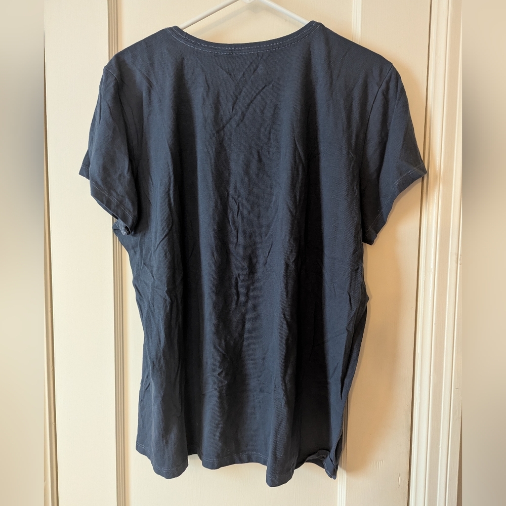 Navy Graphic T-shirt - Picture 4 of 4